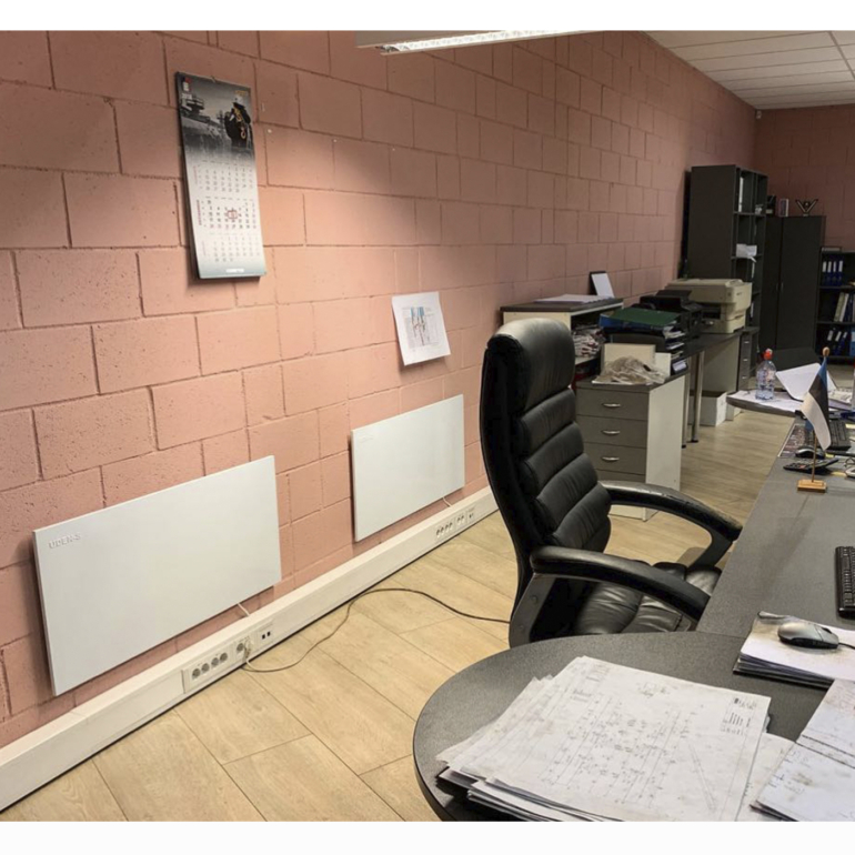 office_700